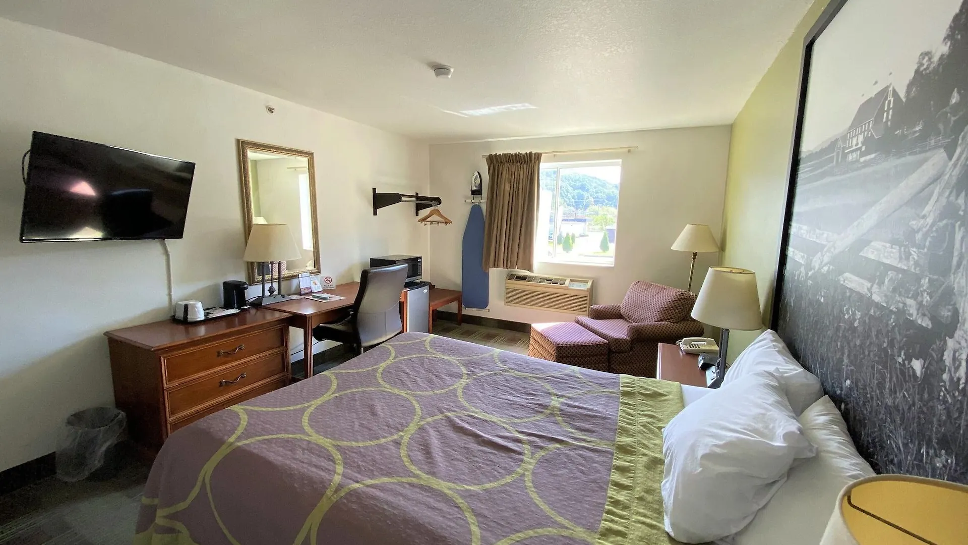Super 8 By Wyndham Pittsburgh/Monroeville Monroeville