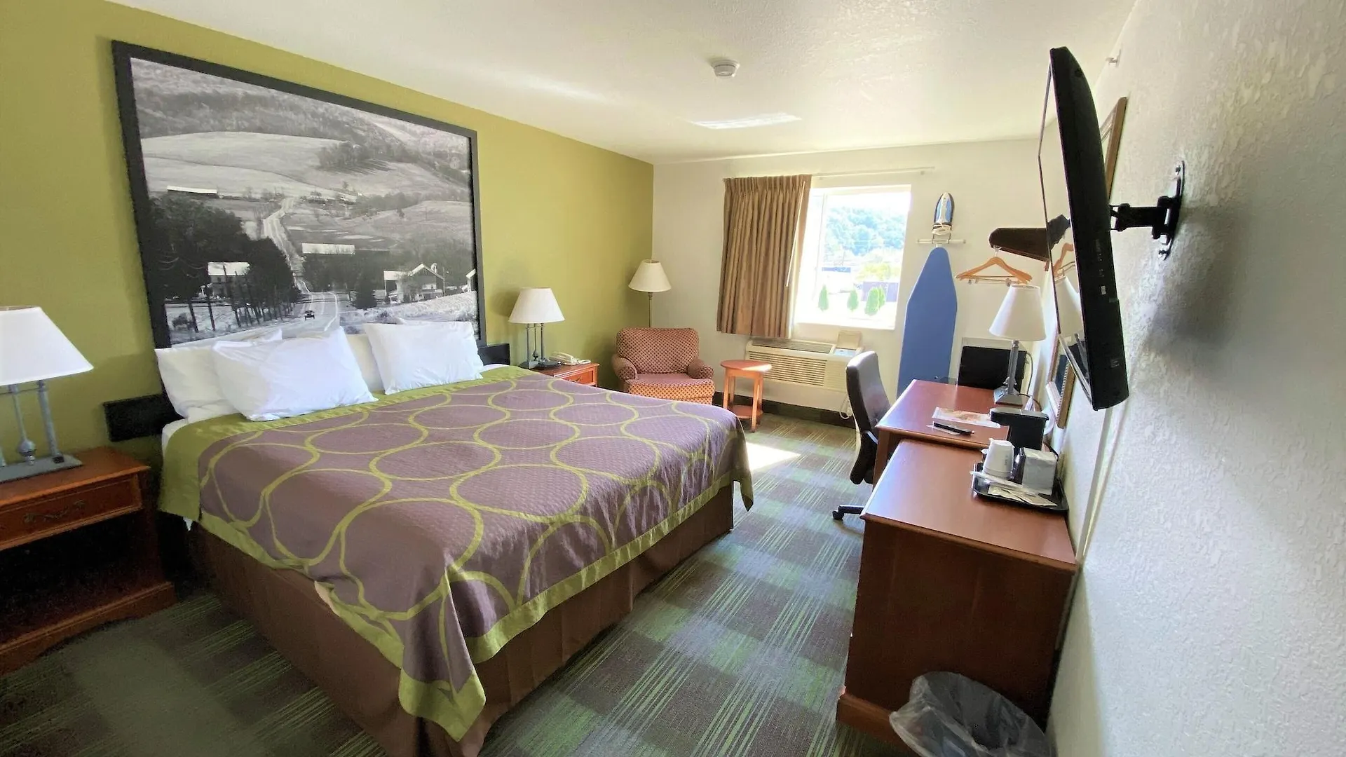Super 8 By Wyndham Pittsburgh/Monroeville 2*, Monroeville