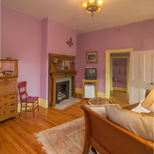 Bed & Breakfast The Of, Pittsburgh