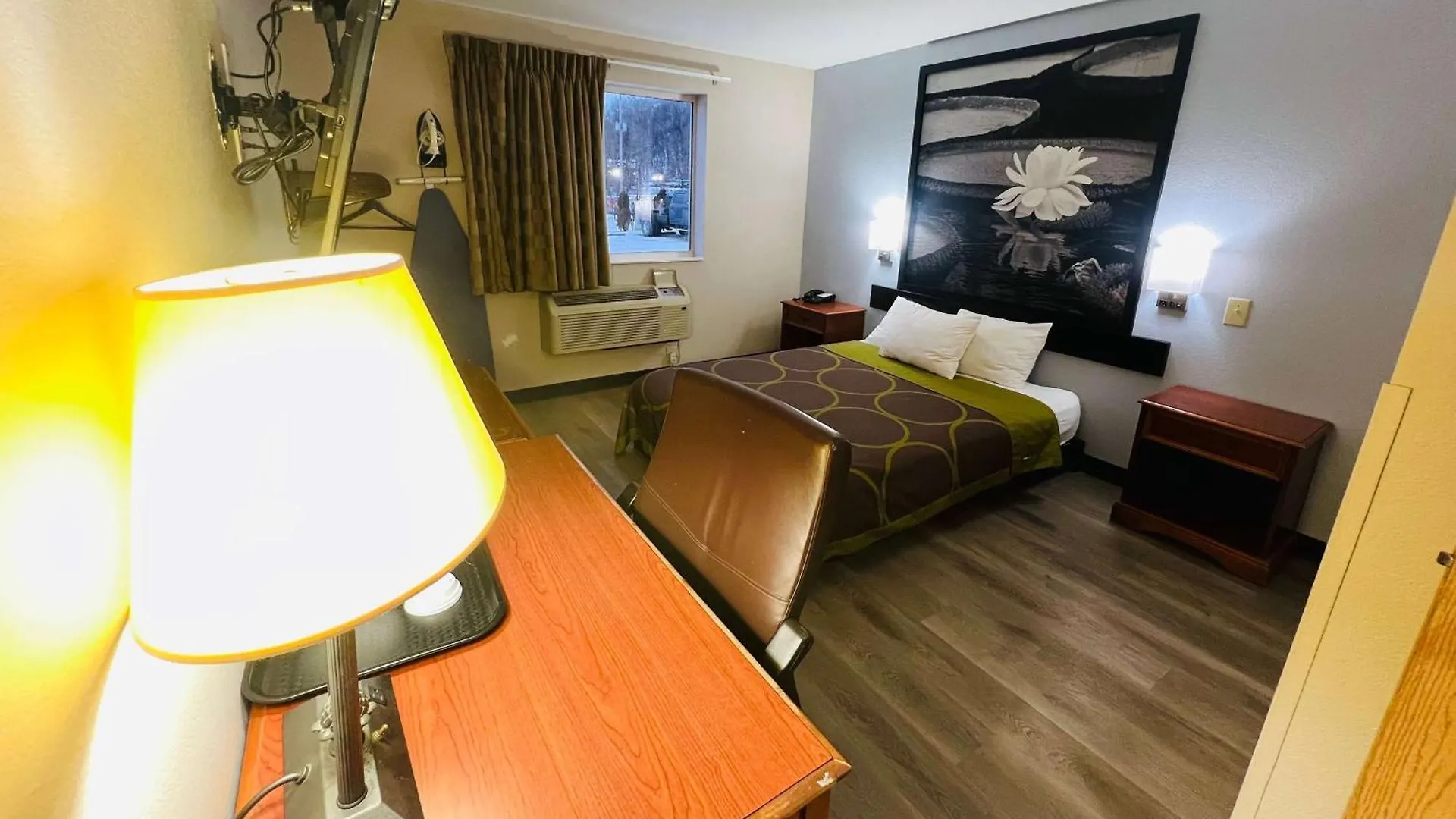 Hotel Super 8 By Wyndham Pittsburgh/Monroeville